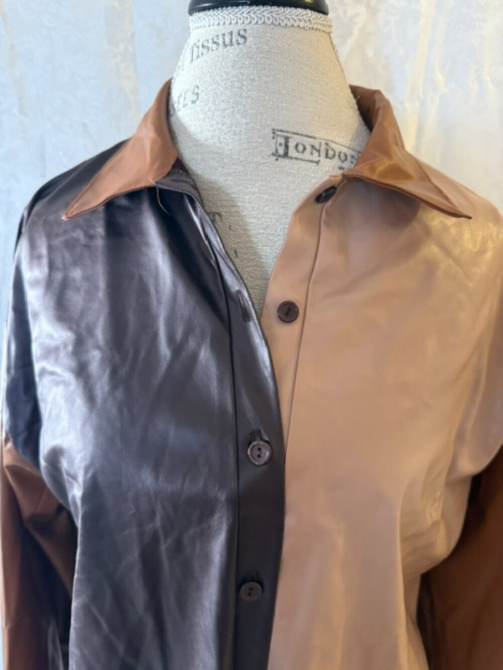 Ladies Jacket - Picture 6 of 7